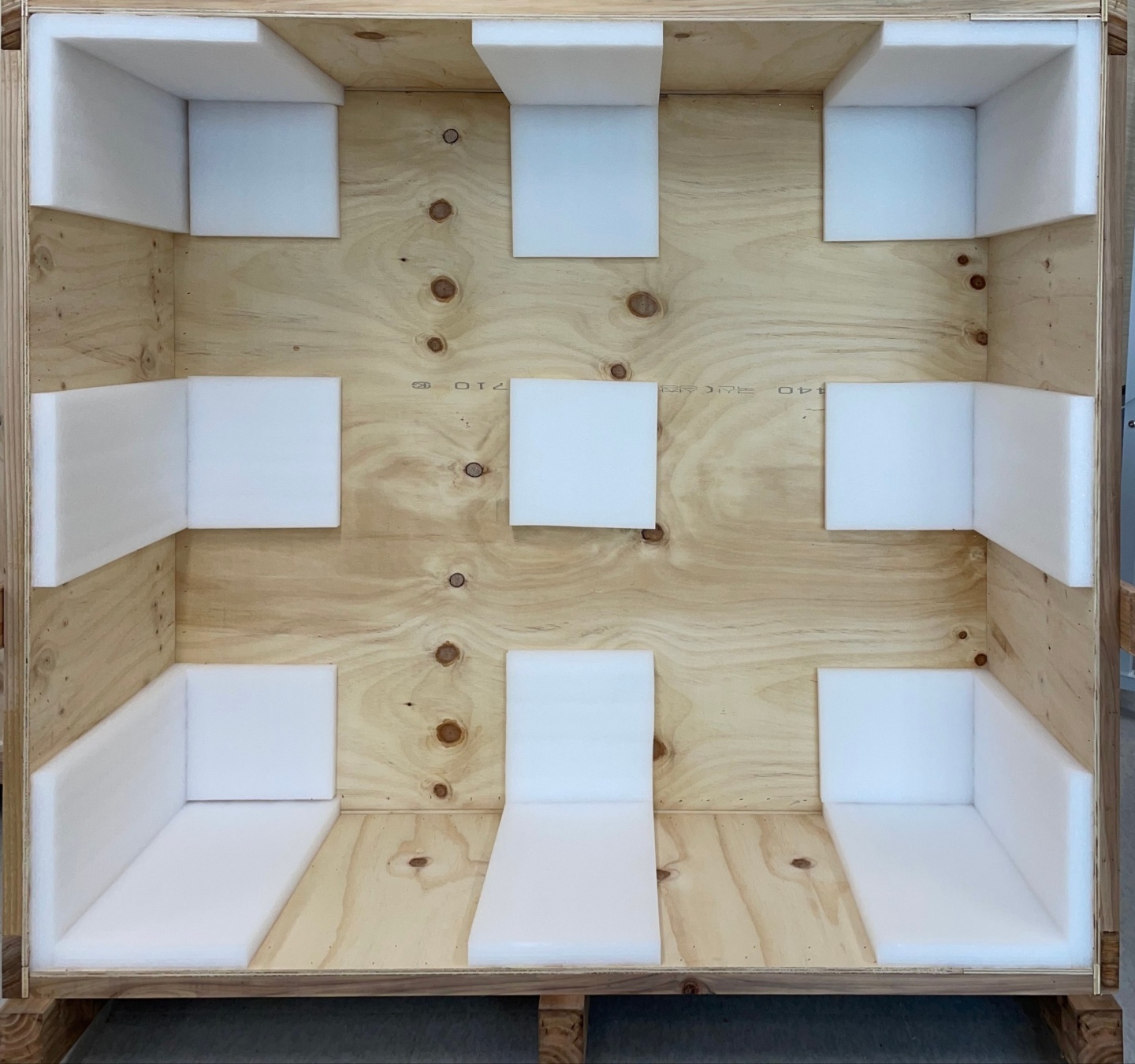 Making wooden crate_2