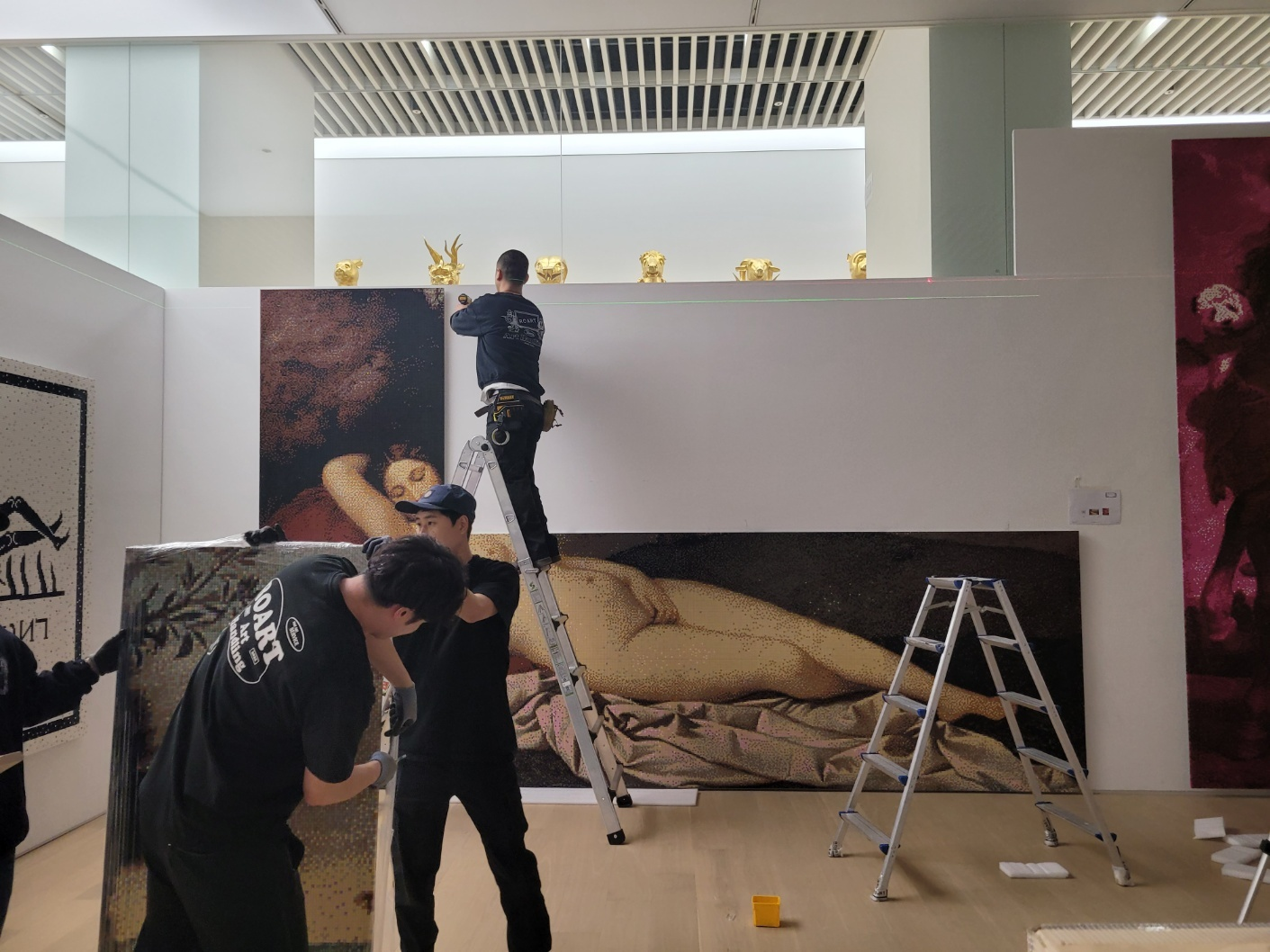 탕컨템포러리아트 전시 설치 _Ai Weiwei 