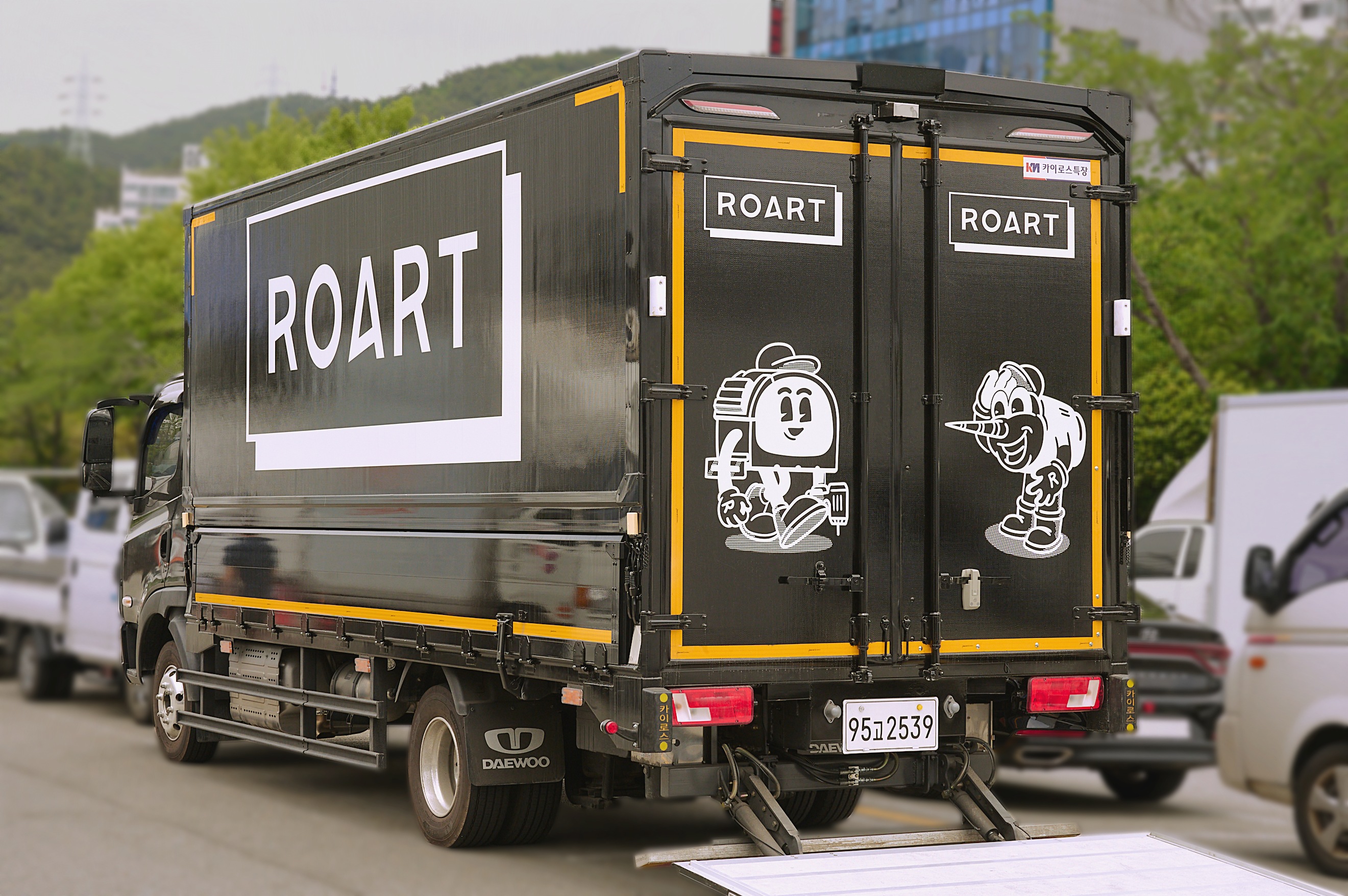 ROART air sus trucks