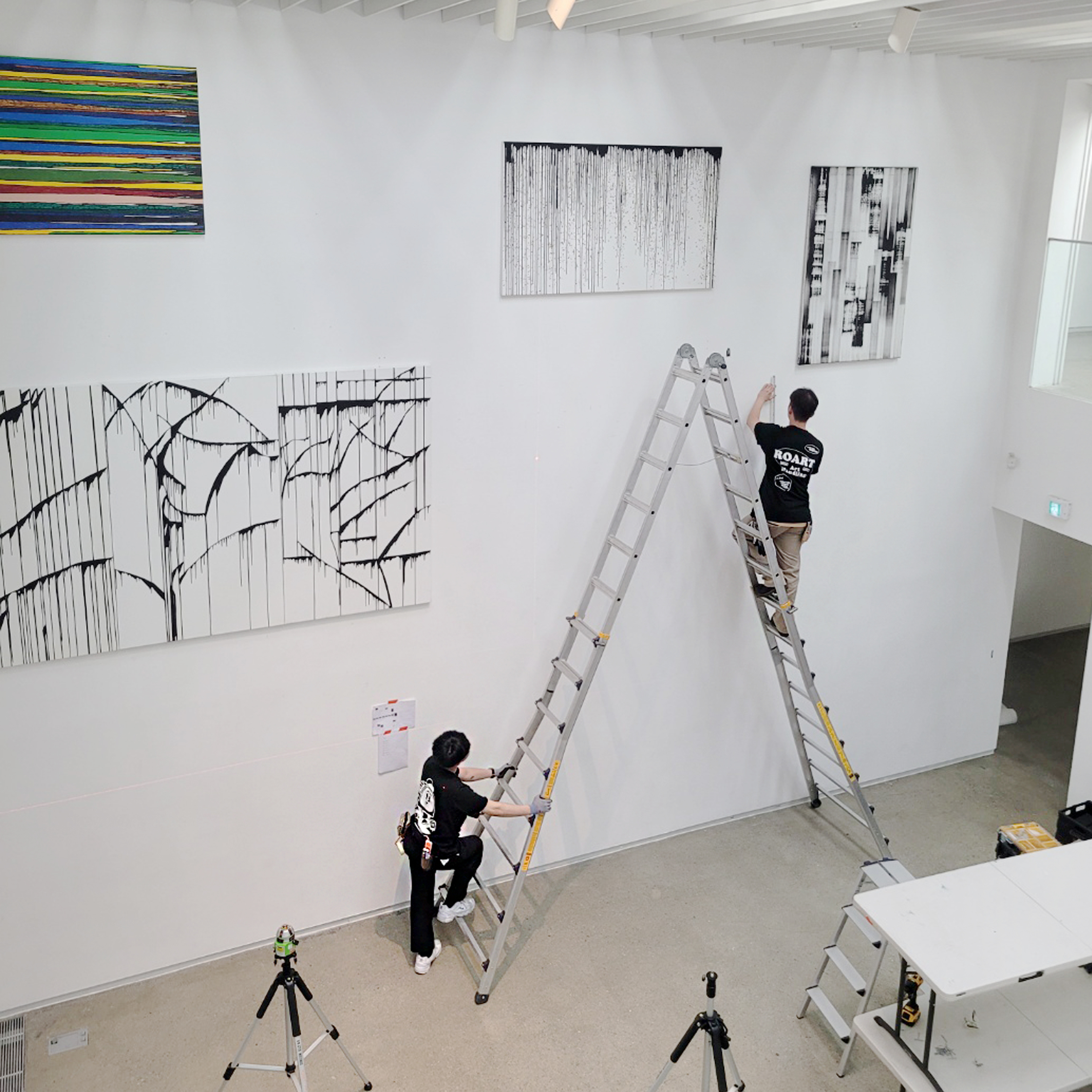 Min-ji Kim _ Art Center White Block