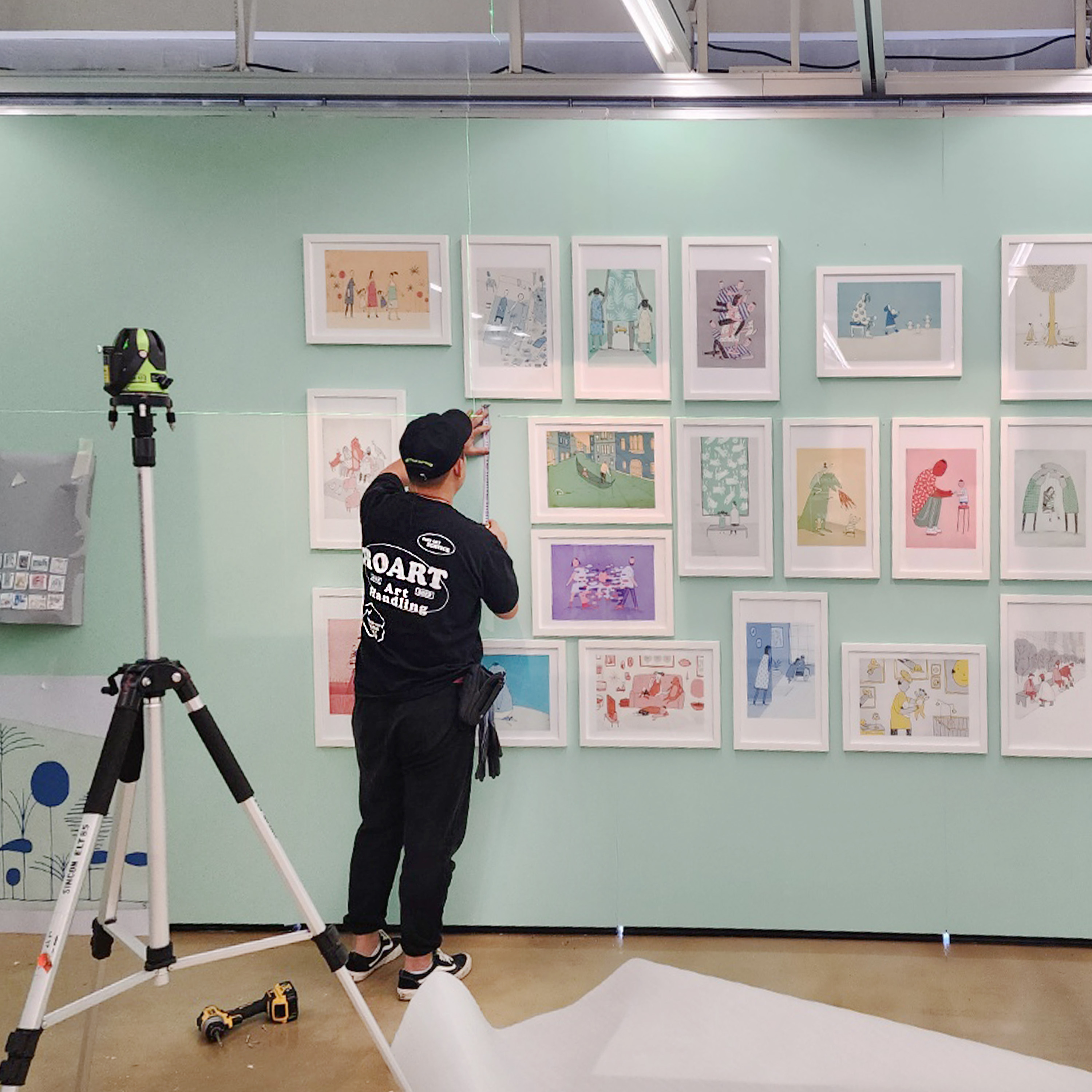 MUSEUM209 전시 설치 _ 브라이언 레