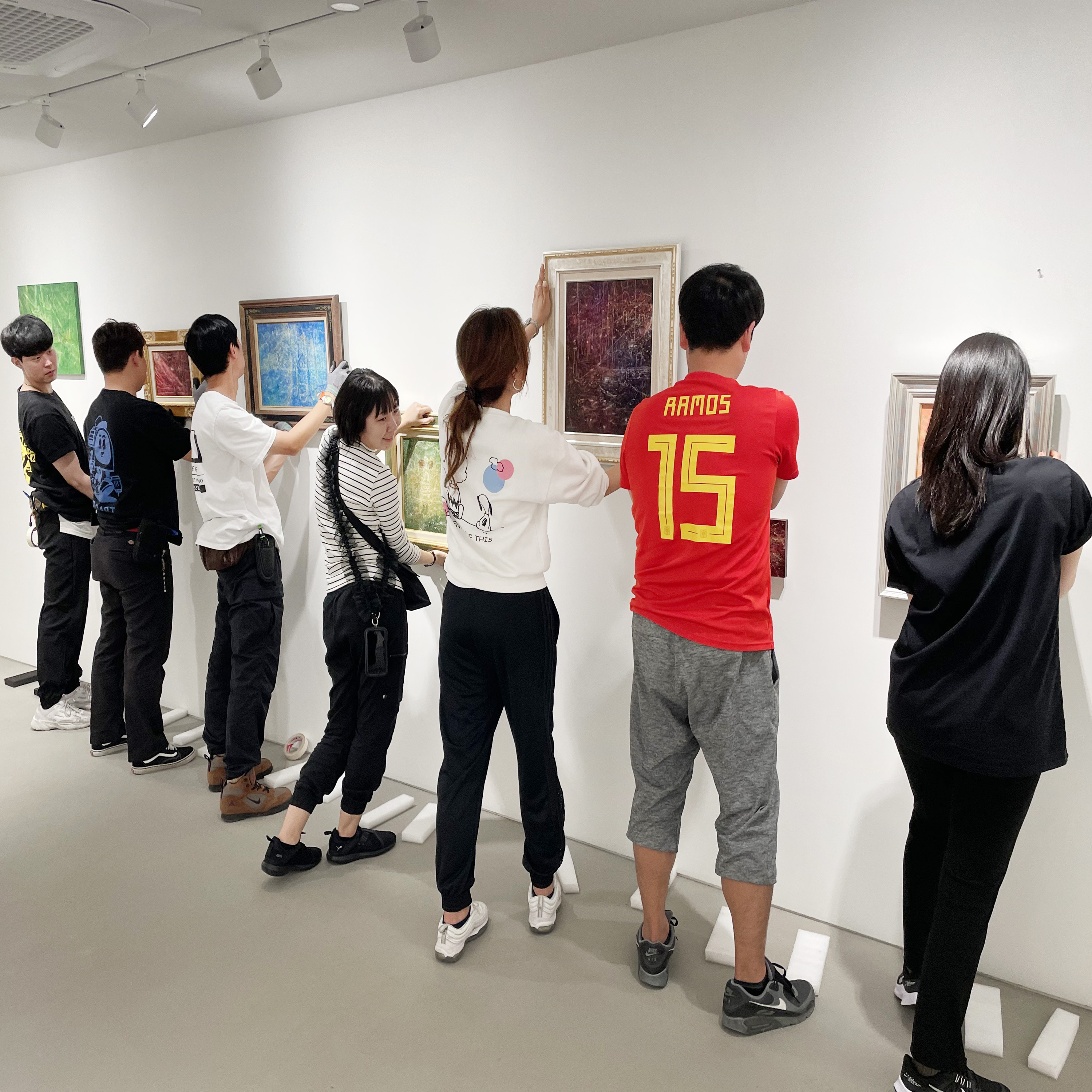 화이트스톤 전시 설치 _ DEMOS CHIANG & KAREN SHIOZAWA